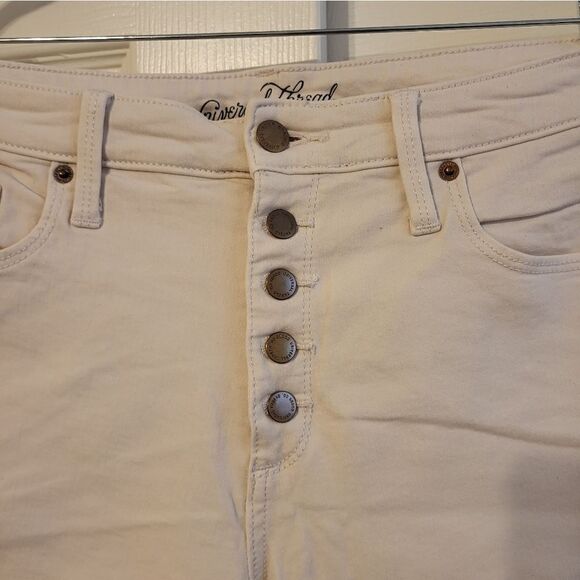 Universal Thread white high rise skinny cuffed jeans - Picture 2 of 8